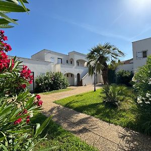 Beach Cannes Bungalows